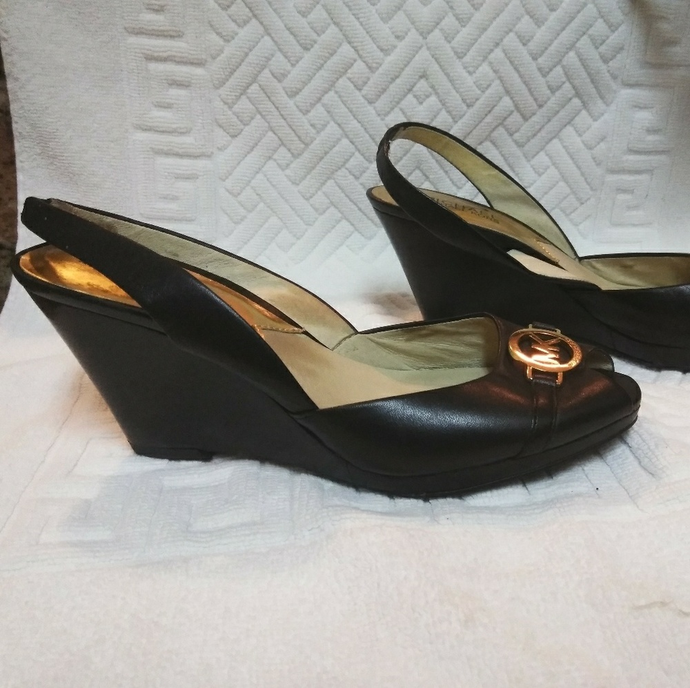Black Wegdes - Picture 3 of 8